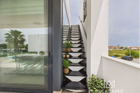 Lägenhet till salu i Mar De Cristal, Murcia, Spanien 3 sovrum, 90 kvm. Nr. 146496 - foto 14