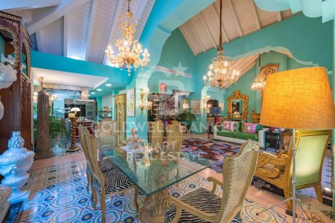 Villa for sale in Marbella, Malaga, Spain 5 bedrooms, 600 sq.m. No. 157921 - photo 3