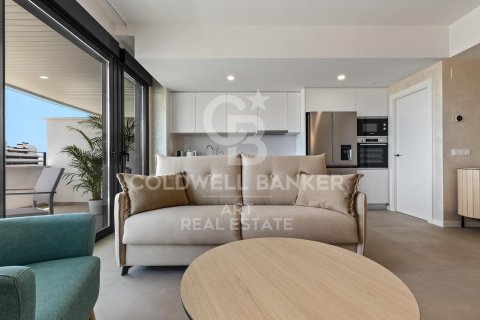 Apartamento en venta en Torremolinos, Málaga, España 1 dormitorio, 76 m2 No. 157923 - foto 2