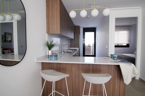 Продажа таухауса в Пилар де ла Орадада, Аликанте, Испания 4 спальни, 114м2 №142742 - фото 5