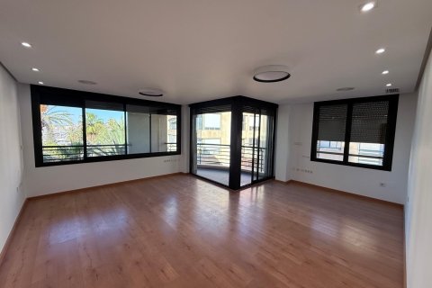 Wohnung zum Verkauf Torrevieja, Alicante, Spanien 3 Schlafzimmer, 137 m2 Nr. 137669 - Foto 8