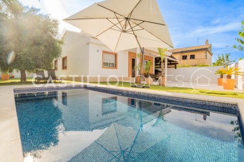 Villa en venta Torre de la Horadada, Alicante, España 5 dormitorios, 119 m2 No. 137670 - foto 1