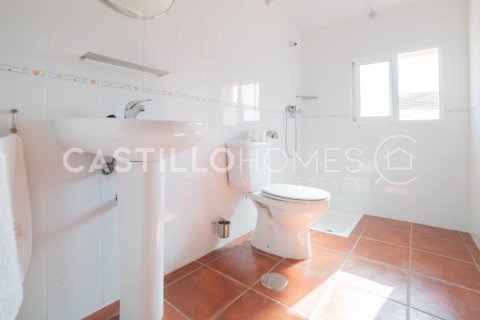 Villa en venta Torre de la Horadada, Alicante, España 5 dormitorios, 119 m2 No. 137670 - foto 25