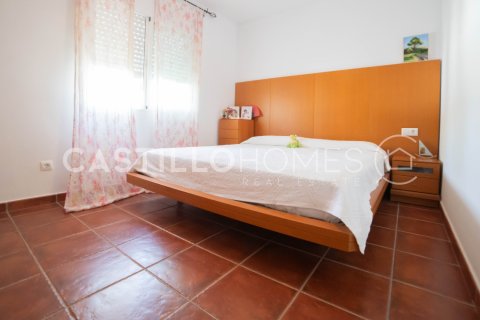 Villa en venta Torre de la Horadada, Alicante, España 5 dormitorios, 119 m2 No. 137670 - foto 14