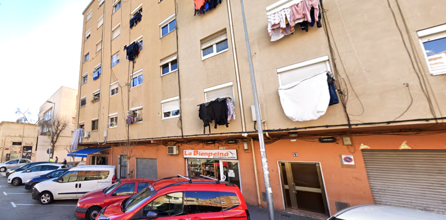 Wohnung in Badalona, Barcelona, Spanien 3 Schlafzimmer, 61 m2 Nr. 191304