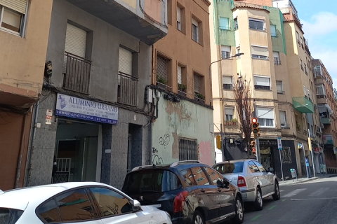 Apartament w L'Hospitalet de Llobregat, Barcelona, Hiszpania 4 sypialnie, 57 mkw. nr 191305