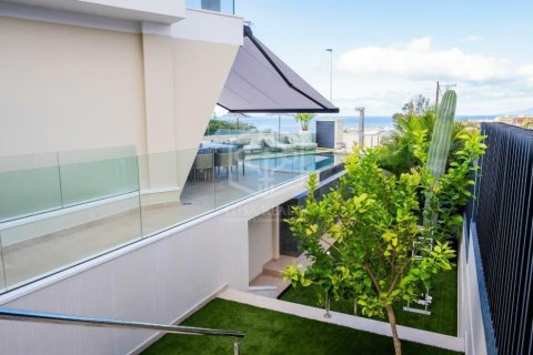 Villa in vendita a Adeje, Tenerife, Spagna 4 camere da letto, 306 mq. N° 140521 - foto 30