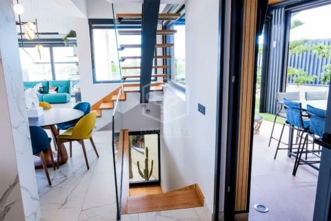 Villa in vendita a Adeje, Tenerife, Spagna 4 camere da letto, 306 mq. N° 140521 - foto 9