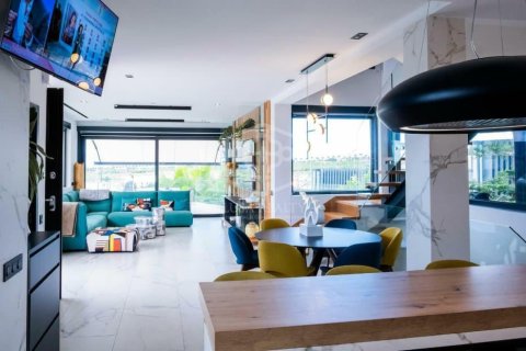 Villa in vendita a Adeje, Tenerife, Spagna 4 camere da letto, 306 mq. N° 140521 - foto 7