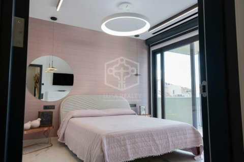 Villa in vendita a Adeje, Tenerife, Spagna 4 camere da letto, 306 mq. N° 140521 - foto 23