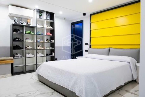 Villa in vendita a Adeje, Tenerife, Spagna 4 camere da letto, 306 mq. N° 140521 - foto 17