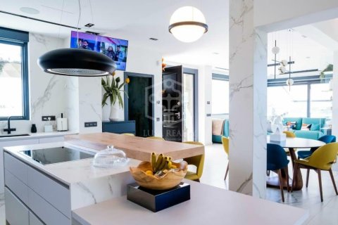 Villa in vendita a Adeje, Tenerife, Spagna 4 camere da letto, 306 mq. N° 140521 - foto 4