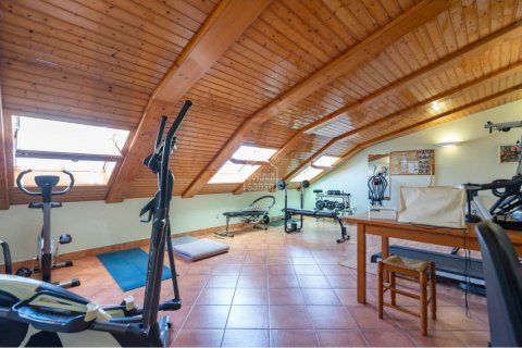 Kaupunkipientalo myytävänä Alaior, Menorca, Espanja, 5 makuuhuonetta, 327 m2 No. 140520 - kuva 13