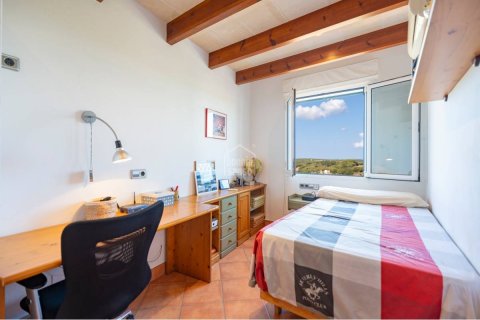 Kaupunkipientalo myytävänä Alaior, Menorca, Espanja, 5 makuuhuonetta, 327 m2 No. 140520 - kuva 12