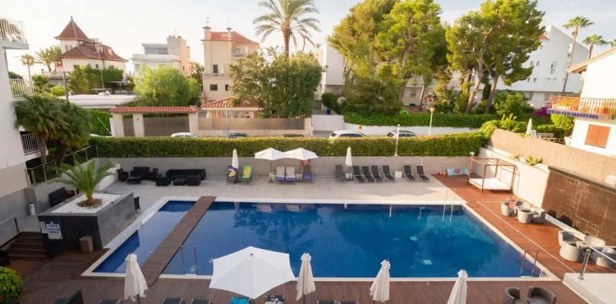 Коммерческая недвижимость в Ситжес, Барселона, Испания 2914м2 №140913