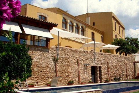 Lokal usługowy w Sant Pere de Ribes, Barcelona, Hiszpania 1009 mkw. nr 140914 – zdjęcie 2