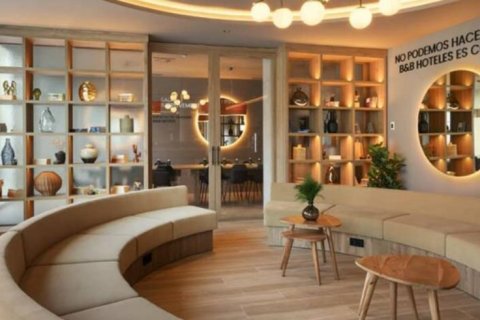 Lokal usługowy w Madrid, Hiszpania 3474 mkw. nr 140917 – zdjęcie 1