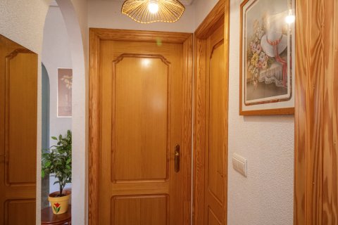 Apartamento en venta en La Zenia, Alicante, España 2 dormitorios,  No. 190136 - foto 14