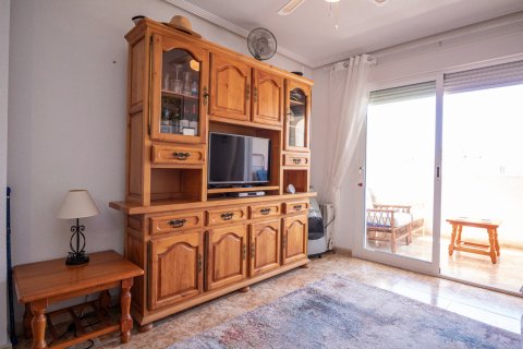 Apartamento en venta en La Zenia, Alicante, España 2 dormitorios,  No. 190136 - foto 7