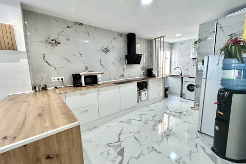 Apartment for sale in San Pedro del Pinatar, Murcia, Spain 3 bedrooms, 127 sq.m. No. 190137 - photo 10