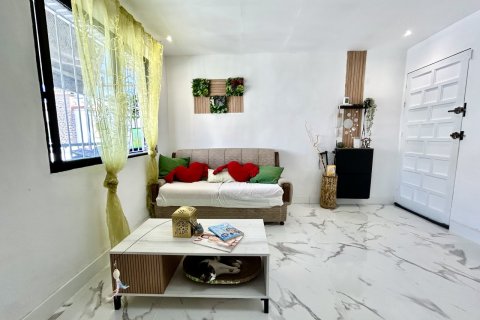 Apartment for sale in San Pedro del Pinatar, Murcia, Spain 3 bedrooms, 127 sq.m. No. 190137 - photo 4