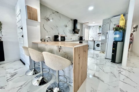 Apartment for sale in San Pedro del Pinatar, Murcia, Spain 3 bedrooms, 127 sq.m. No. 190137 - photo 5