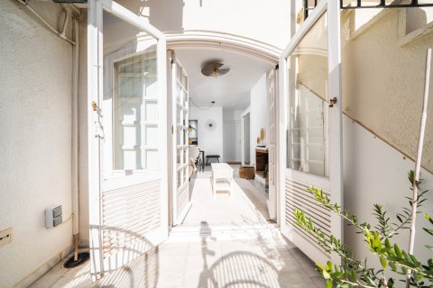 Apartamento en venta en Torrevieja, Alicante, España 2 dormitorios, 72 m2 No. 190133 - foto 16