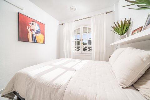Apartamento en venta en Torrevieja, Alicante, España 2 dormitorios, 72 m2 No. 190133 - foto 21