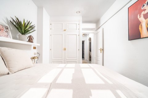 Apartamento en venta en Torrevieja, Alicante, España 2 dormitorios, 72 m2 No. 190133 - foto 22