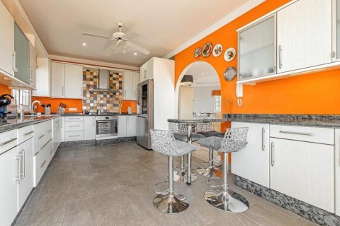 Huvila myytävänä Callao Salvaje, Tenerife, Espanja, 3 makuuhuonetta, 250 m2 No. 195201 - kuva 15