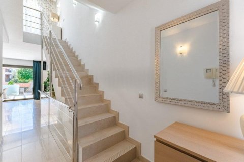 Duplex for sale in Tenerife, Spain 3 bedrooms, 130 sq.m. No. 195199 - photo 22