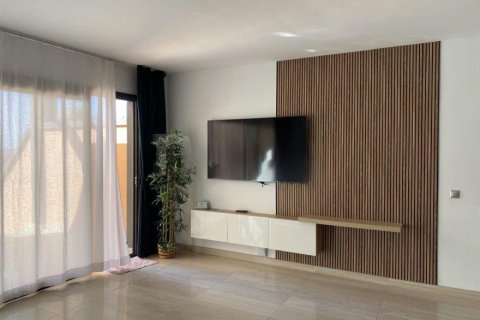 Duplex for sale in Tenerife, Spain 3 bedrooms, 130 sq.m. No. 195199 - photo 14