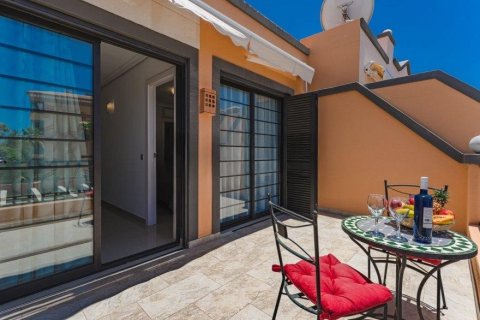 Duplex for sale in Tenerife, Spain 3 bedrooms, 130 sq.m. No. 195199 - photo 4