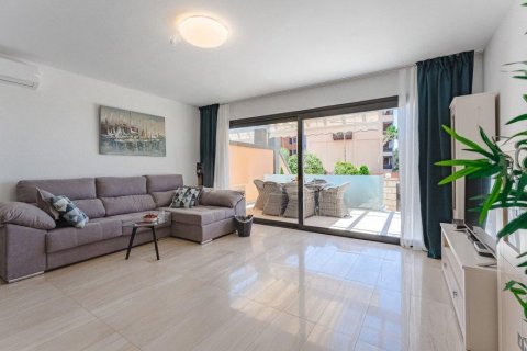Duplex for sale in Tenerife, Spain 3 bedrooms, 130 sq.m. No. 195199 - photo 11