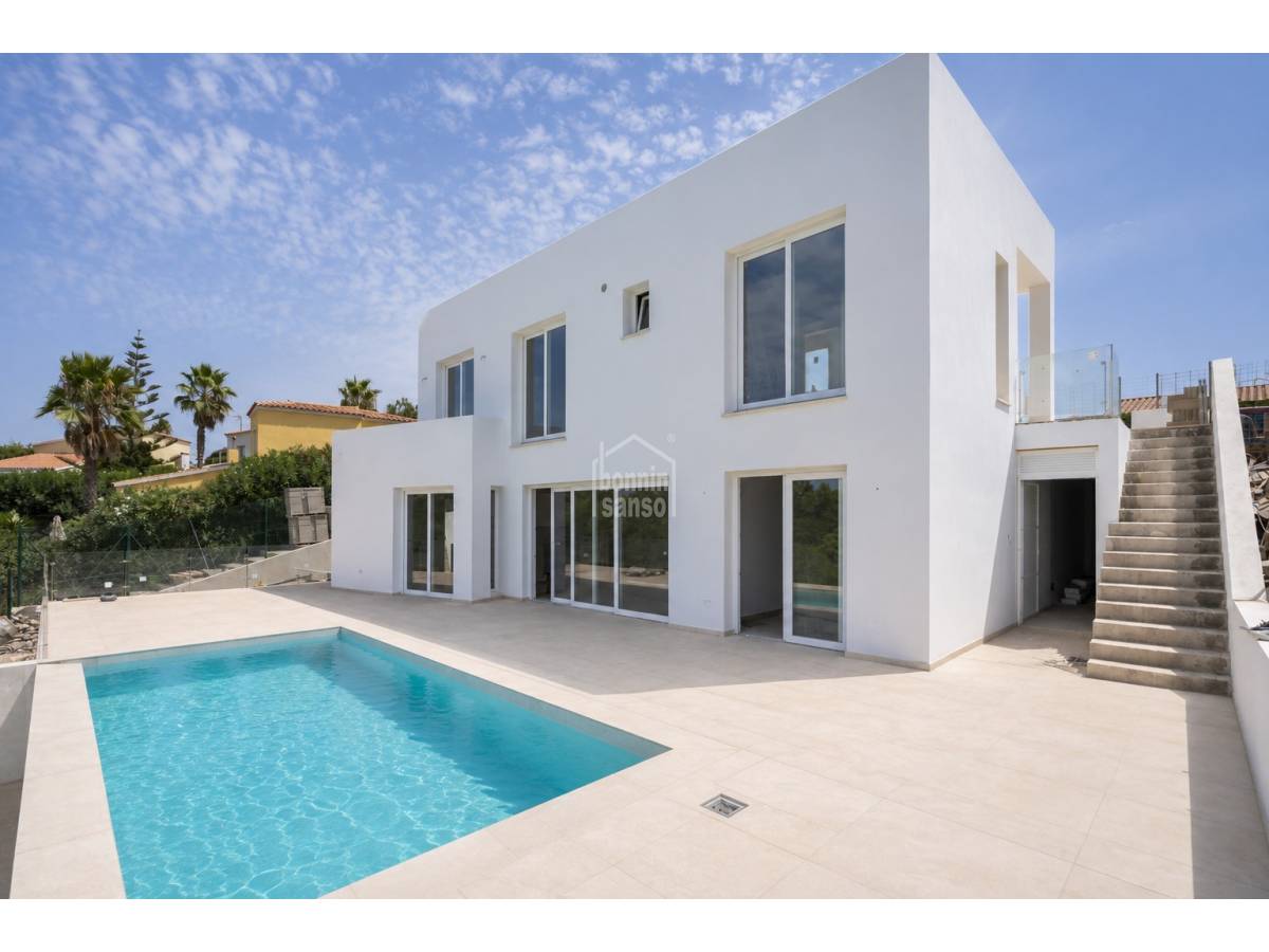 Villa en Mahon, Menorca, España 5 dormitorios, 210 m2 No. 195197