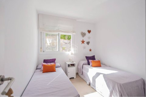 Apartment for sale in Es Mercadal, Menorca, Spain 4 bedrooms, 121 sq.m. No. 195198 - photo 9