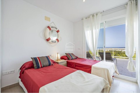 Apartment for sale in Es Mercadal, Menorca, Spain 4 bedrooms, 121 sq.m. No. 195198 - photo 12