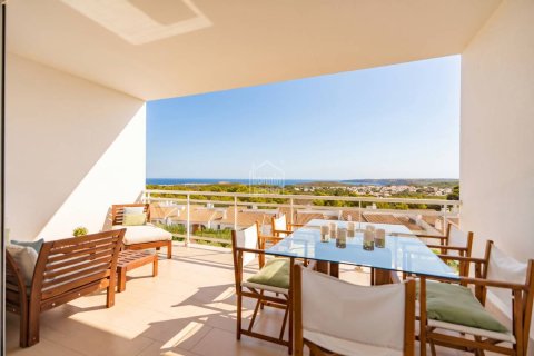 Apartment for sale in Es Mercadal, Menorca, Spain 4 bedrooms, 121 sq.m. No. 195198 - photo 2