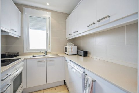 Apartment for sale in Es Mercadal, Menorca, Spain 4 bedrooms, 121 sq.m. No. 195198 - photo 6