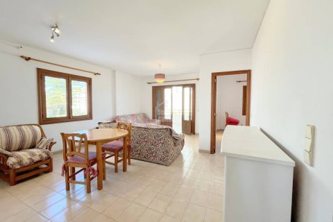 Apartment for sale in Cala Millor, Mallorca, Spain 2 bedrooms, 74 sq.m. No. 195196 - photo 4