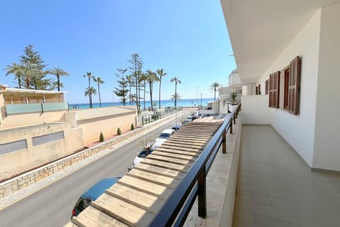 Apartment in Cala Millor, Mallorca, Spain 2 bedrooms, 74 sq.m. No. 195196