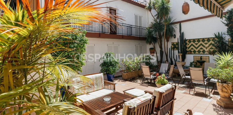 Lokal usługowy w Malgrat de Mar, Barcelona, Hiszpania 24 sypialnie, 1100 mkw. nr 167919