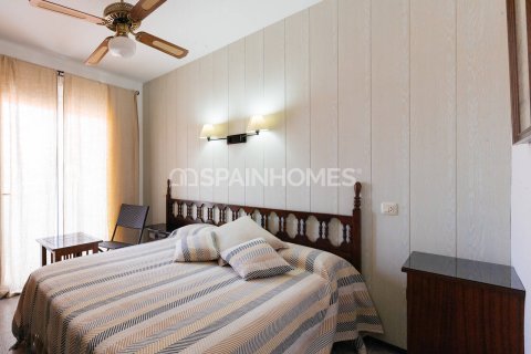 Lokal usługowy w Malgrat de Mar, Barcelona, Hiszpania 24 sypialnie, 1100 mkw. nr 167919 – zdjęcie 15