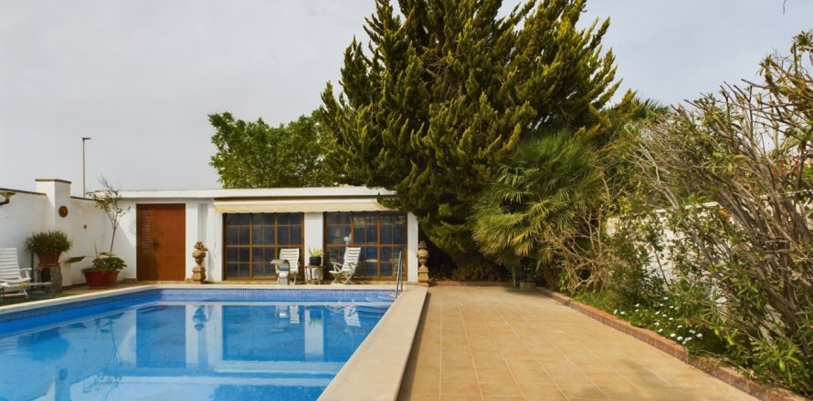 Villa Los Alcazares, Murcia, Espagne 6 chambres, No. 139622