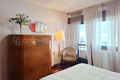 Lägenhet för uthyrning i Vigo, Pontevedra, Spanien 3 sovrum, 132 kvm. Nr. 179225 - foto 18