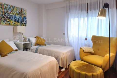 Lägenhet för uthyrning i Vigo, Pontevedra, Spanien 3 sovrum, 132 kvm. Nr. 179225 - foto 22