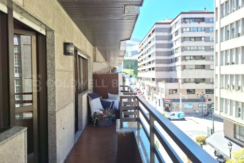 Lägenhet för uthyrning i Vigo, Pontevedra, Spanien 3 sovrum, 132 kvm. Nr. 179225 - foto 28