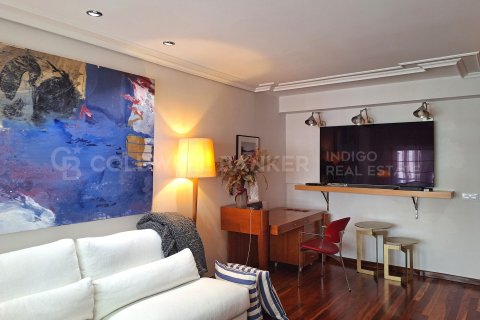 Lägenhet för uthyrning i Vigo, Pontevedra, Spanien 3 sovrum, 132 kvm. Nr. 179225 - foto 4