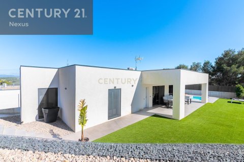 House in Canyelles, Barcelona, Spain 2 bedrooms, 192 sq.m. No. 186338