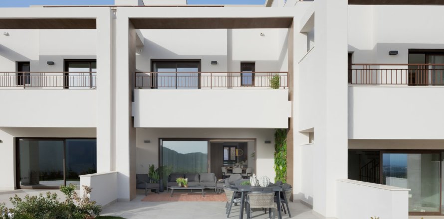 Townhouse in Malaga, Spain 3 bedrooms, 190 sq.m. No. 162758